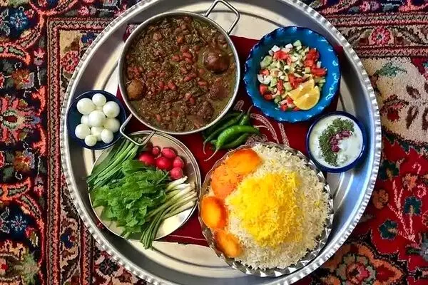 طرز تهیه خورشت بامیه اهوازی