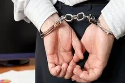 بازداشت یک شهردار فاسد توسط سربازان گمنام امام زمان + علت