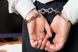 بازداشت یک شهردار فاسد توسط سربازان گمنام امام زمان + علت