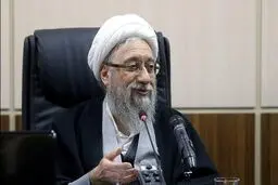 آملی لاریجانی: مجمع بنای تعلل یا تعجیل در بررسی پالرمو و CFT ندارد