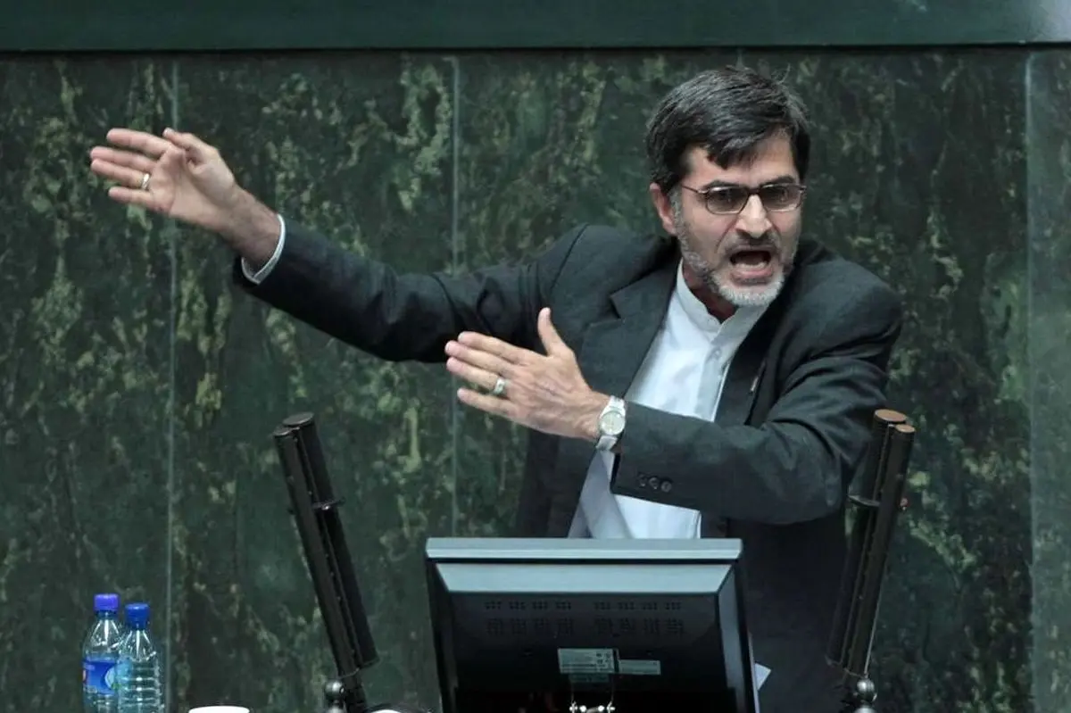 انتقاد کوچک‌زاده از عدم اطلاع از مذاکرات/ کوچک‌زاده: ای ملت! بدانید مجلس هیچ اطلاع و خبری از مذاکرات ندارد