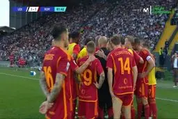 شوک در فوتبال ایتالیا: ستاره رم مشکوک به سکته!