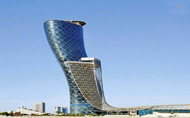 برج کج ابوظبی خمیده تر از برج پیزا در ایتالیا