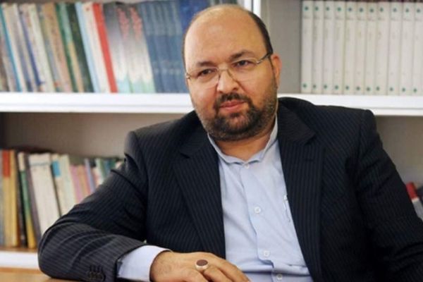 جواد امام: پیروزی ایران در مذاکرات، پایگاه حداقلی تندروها را به حداقل‌ترین خواهد رساند