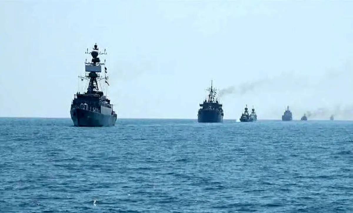 استقرار ناوهای نیروی دریایی ایران در دریای عمان