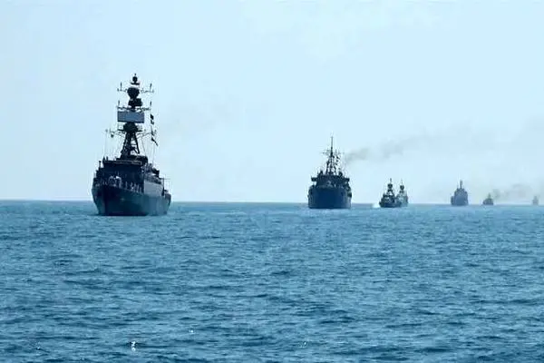 استقرار ناوهای نیروی دریایی ایران در دریای عمان