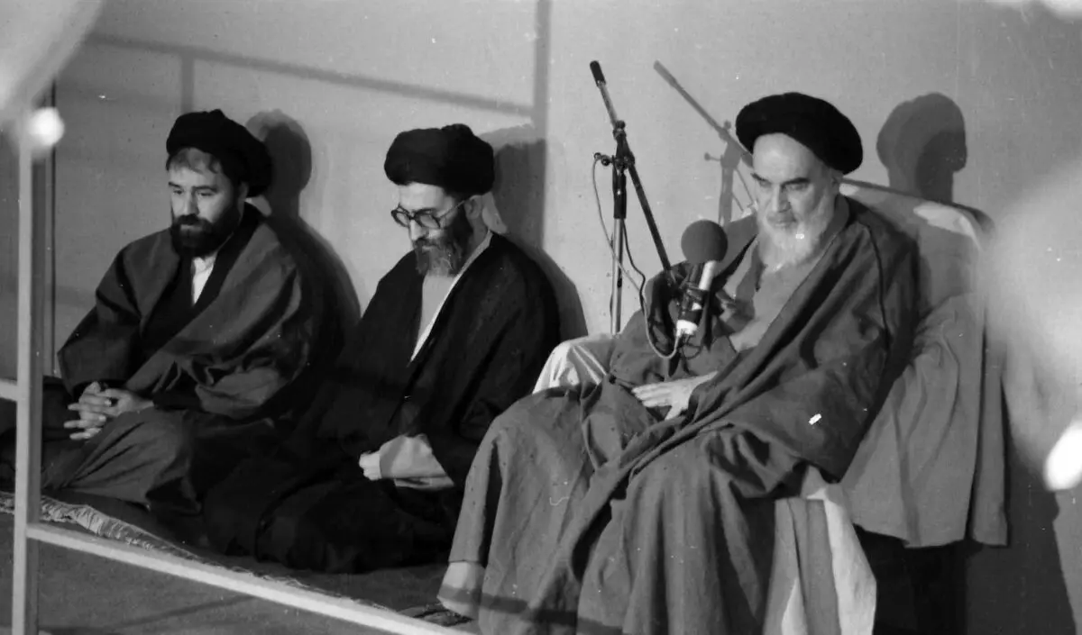 اهمیت تشکیل شورای عالی دفاع به روایت آیت الله خامنه‌ای