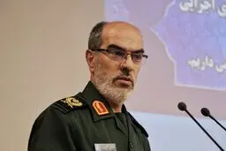 انتقاد تند فرمانده عالی‌رتبه سپاه از طرح احتمال مذاکره