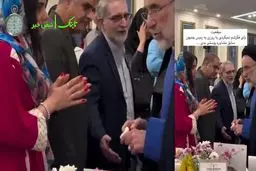 سید محمد خاتمی در حال گرفتن مشاوره نگهداری پوست + فیلم