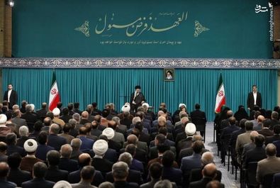 رهبر انقلاب