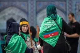 عبور زوّار اربعین حسینی از مرز آستارا / تصاویر