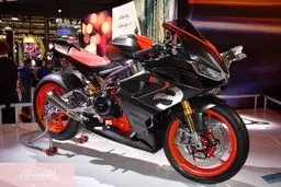 تصاویری جذاب از نمایشگاه بین المللی موتورسیکلت در ایتالیا