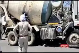 دستگیری 18 نفر در کامیون حمل سیمان! + ویدئو