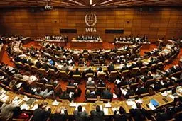 سفر رافائل گروسی به ایران برای رفع سوءتفاهم های هسته‌ای / پیام سفر عالی‌ترین مقام آژانس، در اوج تلاش آمریکا برای چکاندن "ماشه" چیست؟