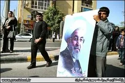 استقبال گسترده بوشهری‌ها از روحانی/ تصاویر