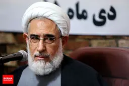 درخواست منتجب نیا از کروبی برای پذیرش استعفا