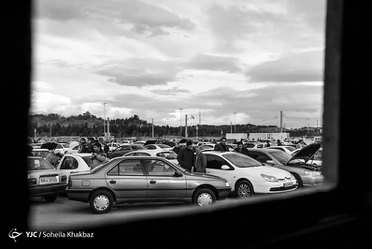 تصاویری از بزرگ‌ترین بازار خرید و فروش خودرو در تهران