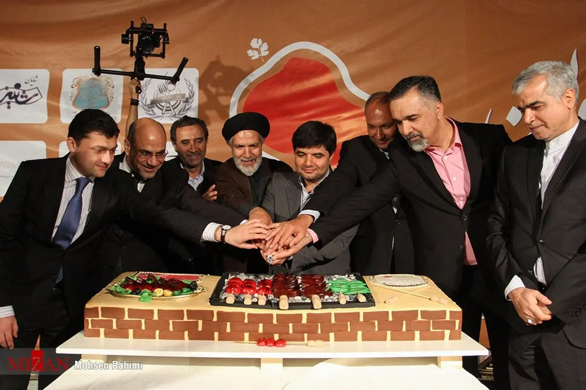 تصاویری از کباب‌پزان حرفه‌ای‌ها در جشن ثبت ملی شیشلیک