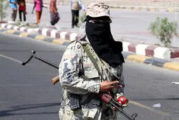 تصاویر جالب از نظامیان زن یمنی