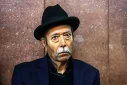 علی نصیریان: چه‌طور آمریکا همه را محکوم به ترور می‌کند در صورتی که خودش شنیع‌ترین نوع ترورها را انجام می‌دهد؟