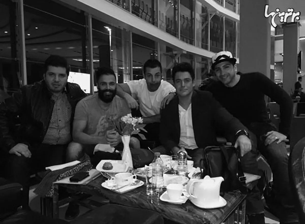 محمدرضا گلزار و سیروان خسروی در فرودگاه دبی/ عکس