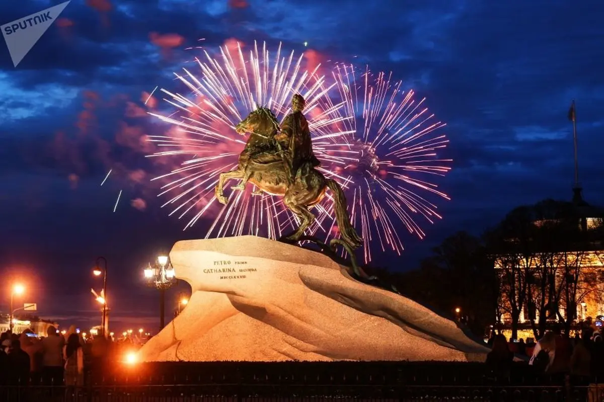 تصاویر/  آتش بازی در آسمان مسکو