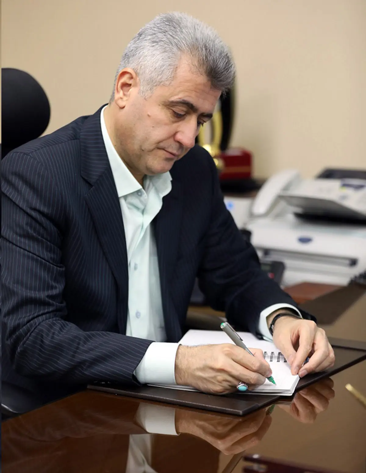 قدردانی مدیرکل روابط عمومی بانک ملت از همکاری اصحاب رسانه در سال ۹۷