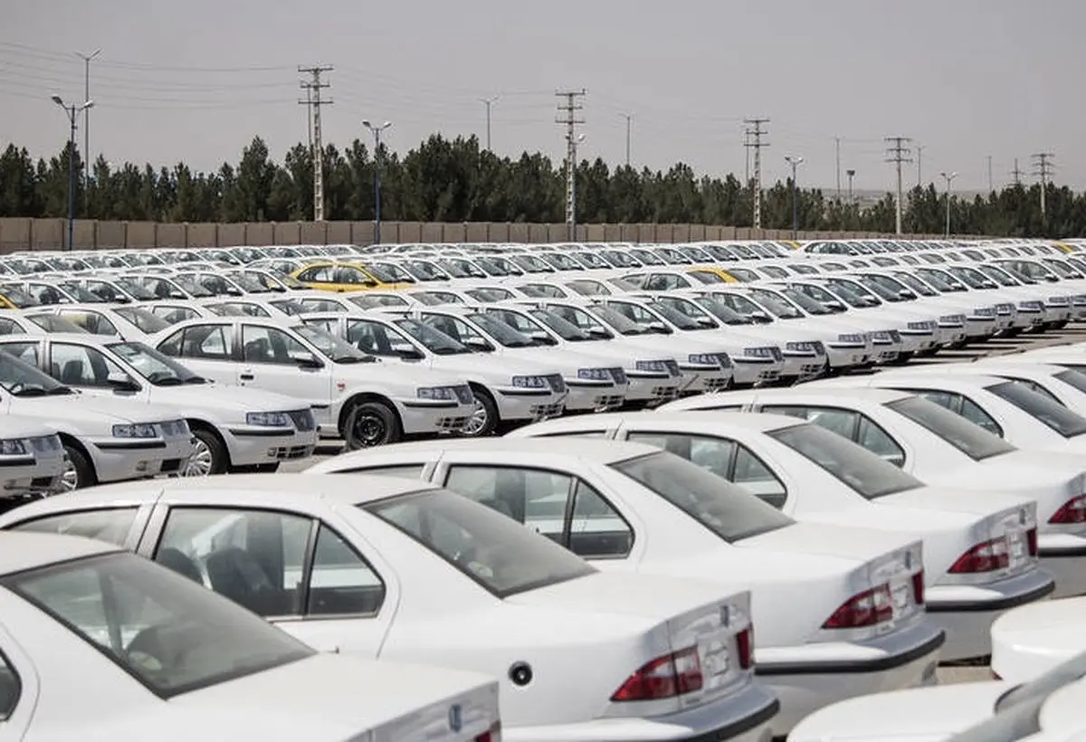 کشف انبار هزاران خودروی احتکار شده