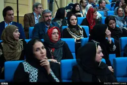 دیدار رییس جمهور با هنرمندان/تصاویر