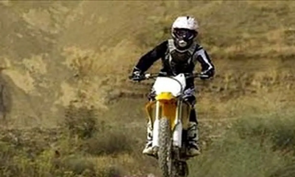 بهاره فرجادی: برای موتورسواری در پیست آرام و قرار ندارم