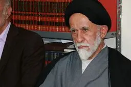 قوامی:نظر خاتمی نسبت به کاندیداتوری جهانگیری مثبت است/ عقلای اصلاح‌طلبی از لاریجانی حمایت نمی‌کنند/ کارگزاران را اصلا اصلاح‌طلب نمی‌دانیم
