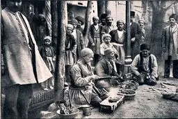 عکسی جالب از جگرکی های عصر قاجار