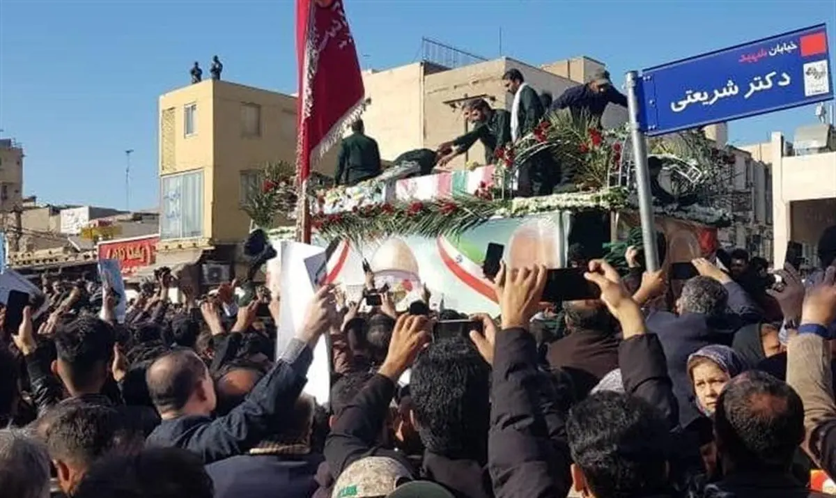 سردار شهید در آغوش پر مهر مردم خوزستان + تصاویر