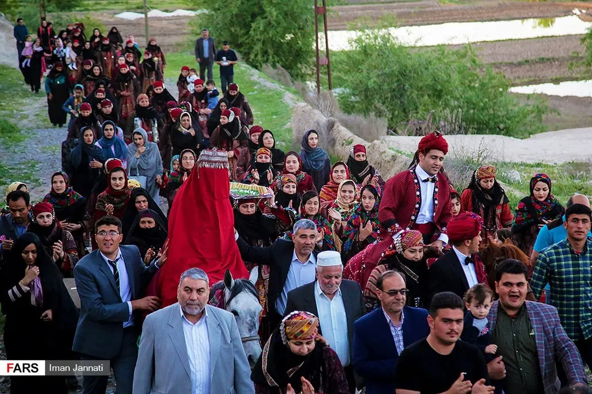 عکس/ عروسی سنتی در روستای لائین