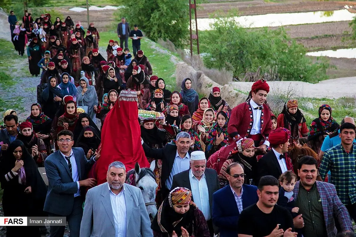 عکس/ عروسی سنتی در روستای لائین