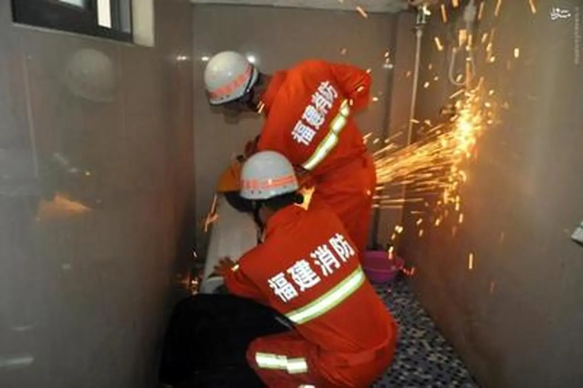 لحظات گیرافتادن در دام حادثه!/ تصاویر