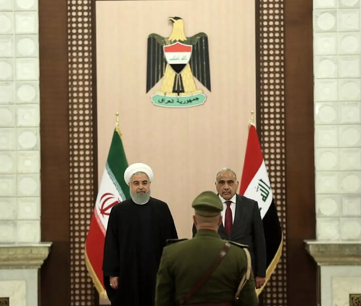 استقبال رسمی از روحانی در کاخ نخست‌وزیری عراق/تصاویر