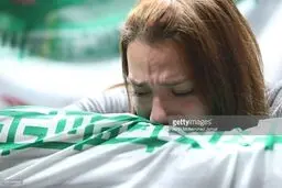 اشک های تماشاگر مغموم ایرانی/تصاویر