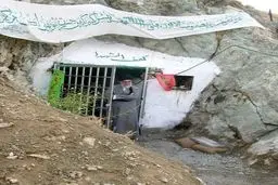 تصویری متفاوت از رهبرانقلاب در سحرگاه لیلة‌الرغائب