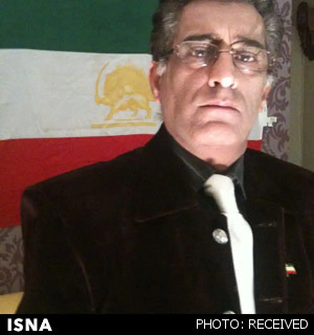 بازداشت مجری شبکه ماهواره‌ای (+عکس)