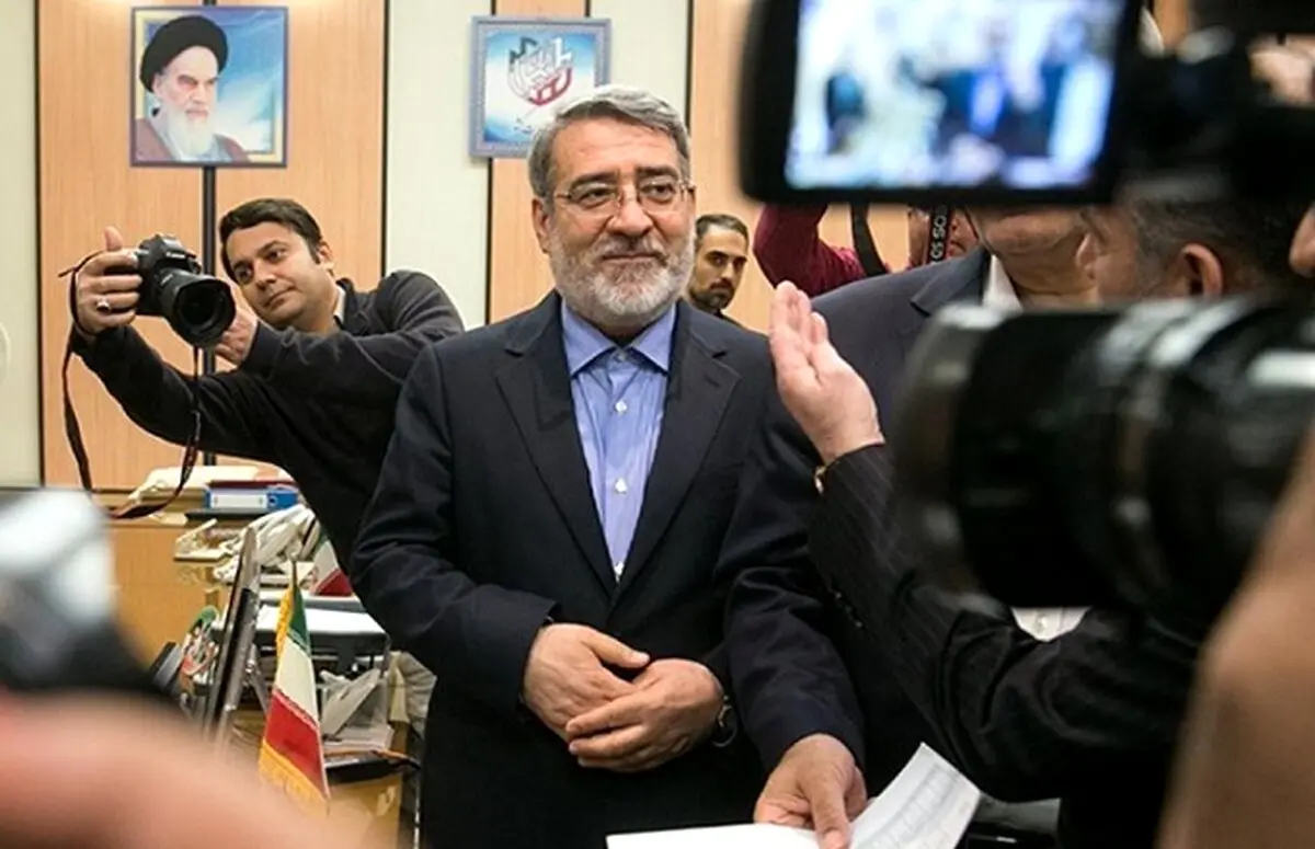 بازدید عبدالرضا رحمانی فضلی از ستاد انتخابات وزارت کشور