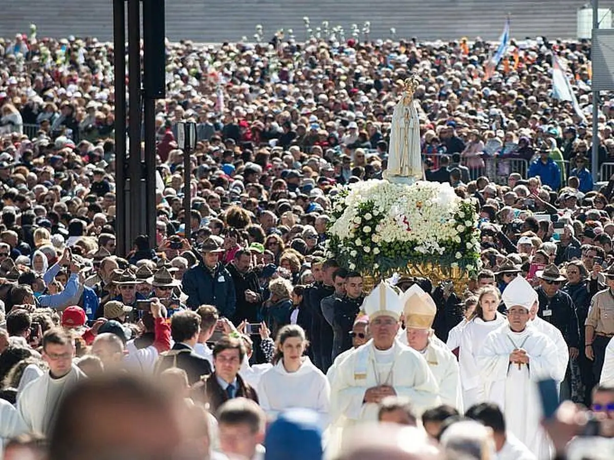 تصاویری از سالروز معجزه فاطیما در پرتغال