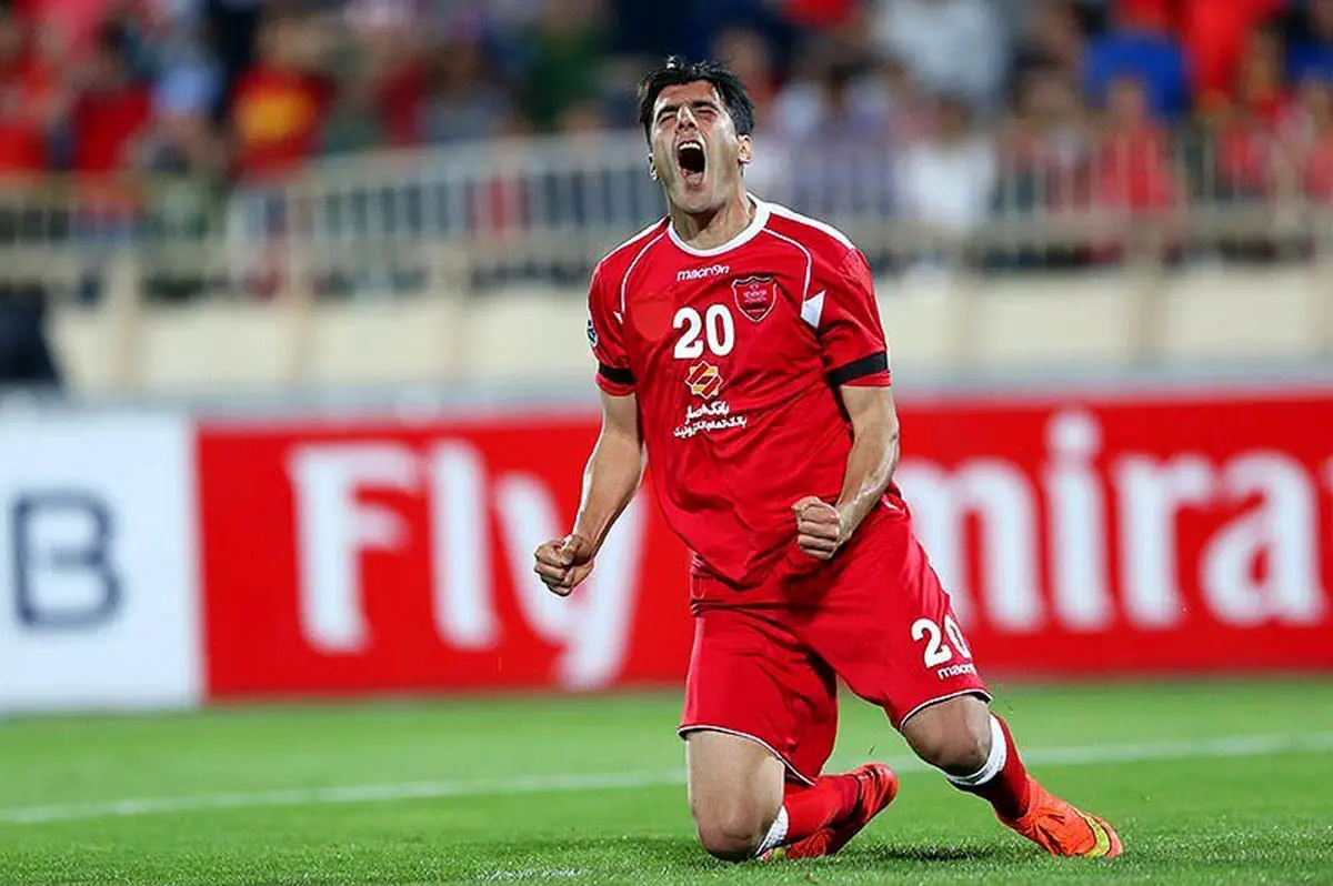 دلیل جالب بازیکن پرسپولیس برای بستن بازوبند مشکی + عکس