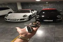 پارکینگ یک بچه پولدار تهرانی! / عکس