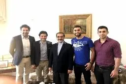 تصویری از کاوه رضایی درسفارت ایران در بروکسل