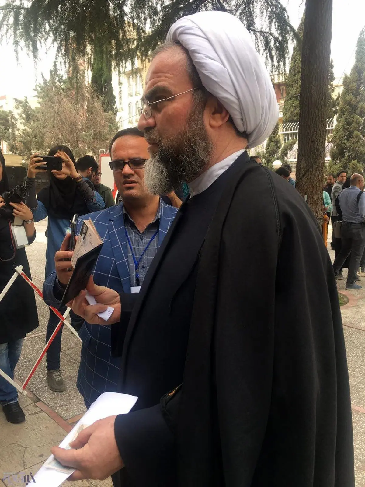 غرویان هم به وزارت کشور آمد/نامزدی یک اصلاح‌طلب:به نفع روحانی کنار نمی‌روم/نامزد پوششی نیستم