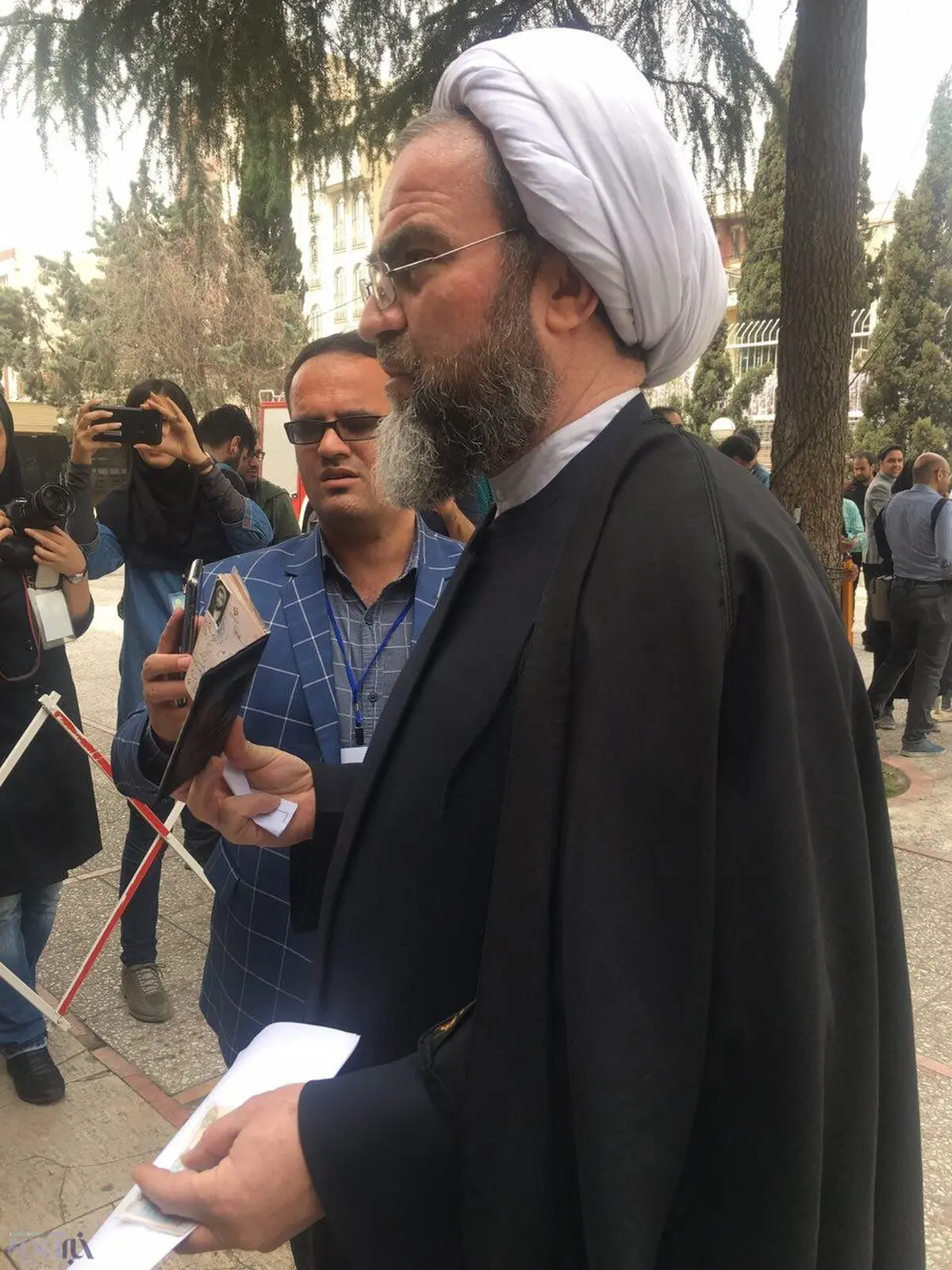 غرویان هم به وزارت کشور آمد/نامزدی یک اصلاح‌طلب:به نفع روحانی کنار نمی‌روم/نامزد پوششی نیستم