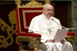 رهبری که تبلتش 30 هزار دلار فروش رفت+عکس