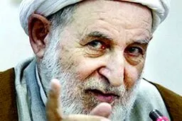 ادامه انتقادهای تند آیت الله یزدی به اشرافی گری!