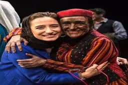 گریم عجیب گلاب آدینه در کنار نگار جواهریان